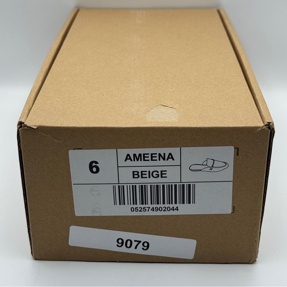 Journee Collection Ameena Beige Mules Size 6 - Picture 8 of 8